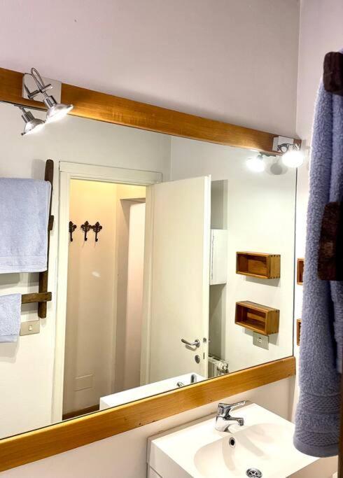 Design Studio Centro Storico Apartment Milan Exterior photo